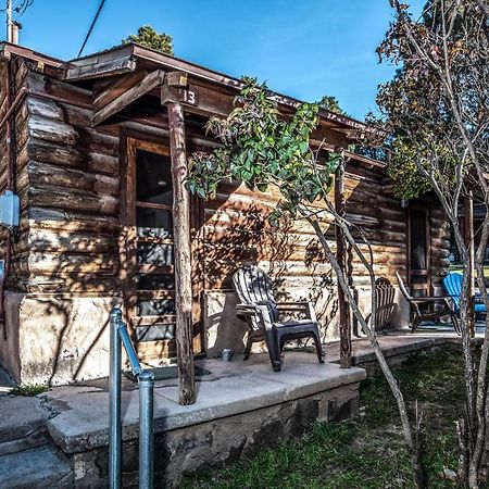 Apache Village 5, Queen Bed, Midtown, Sleeps 2 Руидозо Экстерьер фото
